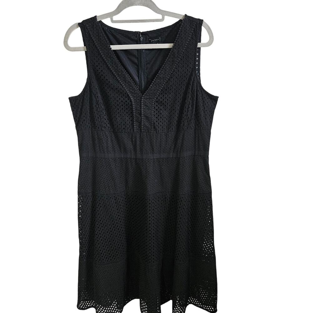 Ann Taylor Sleeveless Sheath Dress Black Eyelet Lace 100% Cotton Simple Size 14